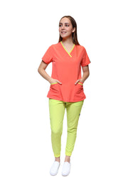 Conjunto SET Filipina y Pantalón JOGGER EV-18 CANDY REPELENTE A FLUIDOS-Color Durazno/Lima Dama-Ana Isabel Uniformes